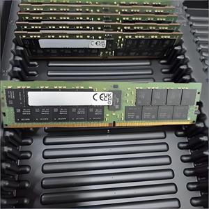 Module de mémoire Stock High-Endurance M393A4K40DB3-CWE 32 Go DDR4 3200 PC4 25600 2Rx4 ECC RDIMM 288 broches CL22 Dual Registered DIMM - Product Image 5