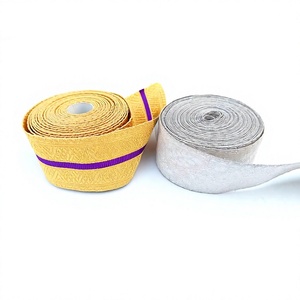 Dentelle française tressée à la main de qualité supérieure, faite sur mesure, avec fil doré, ruban torsadé et franges en Mylar - Product Image 1