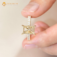 Anillo de Oro Blanco Sólido de 14k Goldleaf al por Mayor, con Media Pavé y Semimontura, Diamante Sintético de Laboratorio Corte Esmeralda, Clásico Unisex