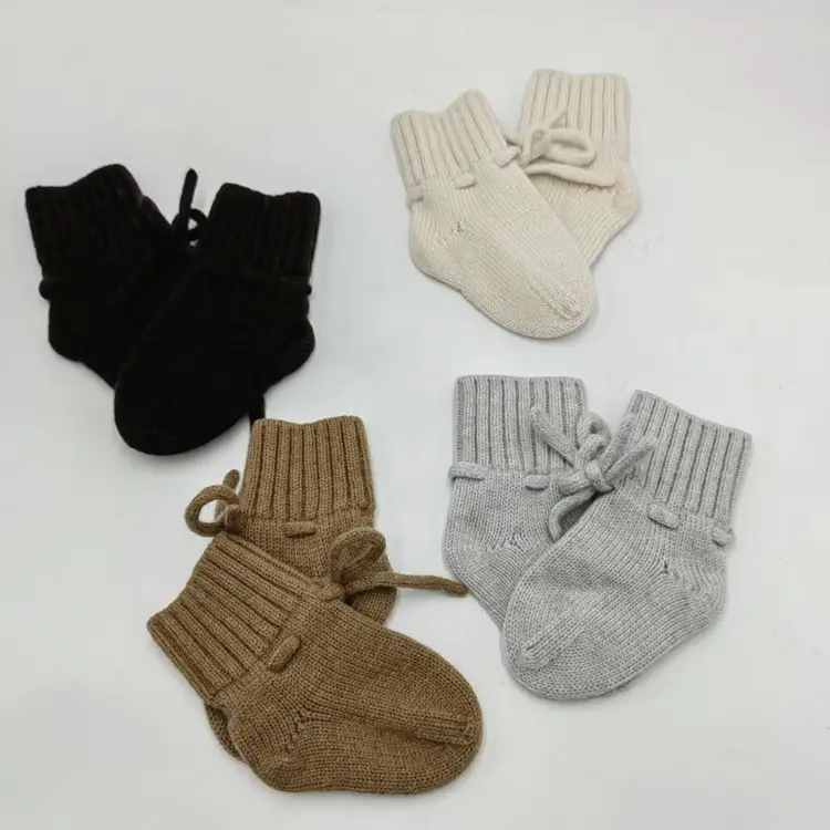 Factory Customized Cute Warm Baby Socks Knit Short Booties Newborn Shoes 100%Merino Wool Material Infant Stockings Drawstring