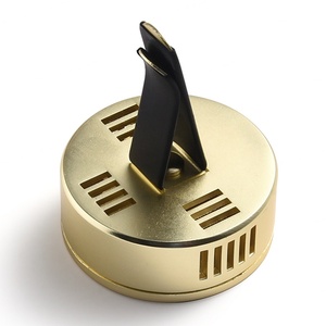 Nouveauté 2023 : Diffuseur de parfum solide recyclable en forme de donut pour voiture, à clipser sur la grille d'aération - Product Image 1