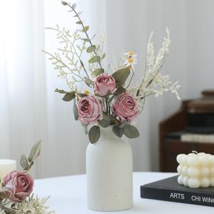 Bouquet Artificiale di Rose e Piccole Margherite in Seta, Composizione Floreale per Soggiorno, Tavolo da Pranzo/Caffè, Accessori per <span class=keywords><strong>Fotografia</strong></span>, <span class=keywords><strong>Arte</strong></span> Floreale - Product Image 4