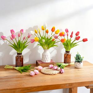 ดอกทิวลิปประดิษฐ์ CallaFloral ทำจากซิลิโคนเนื้อนุ่ม ช่อดอกไม้ 5 หัว สำหรับตกแต่งบ้าน งานแต่งงาน สีชมพู ขาว แดง เหลือง ส้ม - Product Image 1