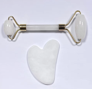 Ensemble de rouleau de massage et d'outil de grattage Gua Sha en jade blanc naturel - Product Image 1