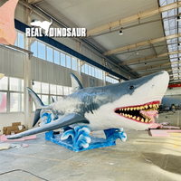 Modèle de requin géant de haute qualité Animal marin animatronique pour aquarium