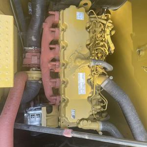 Excavatrice CAT d'occasion, équipement de construction lourd de couleur jaune - Product Image 5