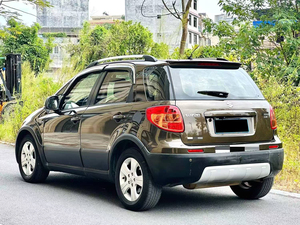 <span class=keywords><strong>Auto</strong></span> Usata <span class=keywords><strong>Suzuki</strong></span> Tianyu <span class=keywords><strong>Sx4</strong></span> 2014 a Benzina in Vendita, Veicolo di Seconda Mano - Product Image 3