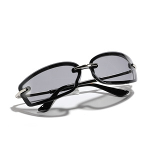 Xunge Lunettes de soleil demi-métal pour femmes Y2K Future Wind Lunettes carrées en couleurs bonbons-Or Blanc Bleu - Product Image 5