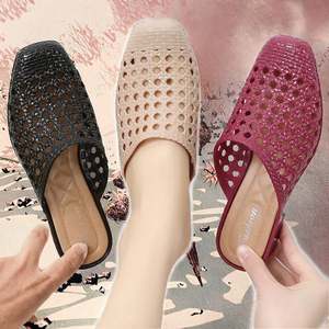 Nouvelles sandales de plage et pantoufles d'intérieur pour femmes, antidérapantes, à talons hauts, tendance, durables et souples, vente en gros pour femmes et dames - Product Image 3