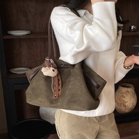 Tas Selempang Wanita untuk Kegunaan Sehari-hari, Berbagai Pilihan Warna, Model Retro dengan Tali Serut, Grosir Tas Selempang Wanita