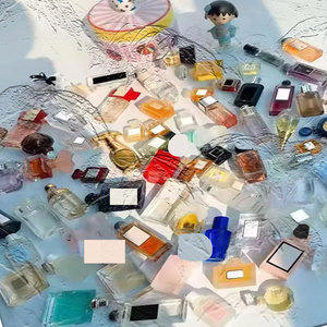 <span class=keywords><strong>Perfumes</strong></span> de Diseñador Franceses al por Mayor, Mini Perfume en Crema de 30 ml con Aroma Floral <span class=keywords><strong>para</strong></span> <span class=keywords><strong>Mujer</strong></span>, Aplicación Desodorante - Product Image 3