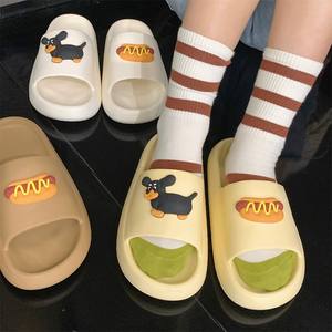 Sandales d'été <span class=keywords><strong>pour</strong></span> l'intérieur et l'extérieur en EVA Cartoon Cute Dog Thick Sole Casual <span class=keywords><strong>Anti</strong></span> slide eva slides pantoufles - Product Image 3