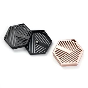 Clip d'évent de tableau de bord de <span class=keywords><strong>voiture</strong></span> de luxe Offre Spéciale désodorisant en alliage de forme personnalisée avec offre en gros de parfum d'aromathérapie de longue durée - Product Image 4