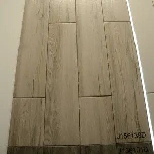 सफेद लकड़ी रंग मंजिल टाइल्स मिट्टी के 150x600