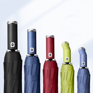 Parapluie télescopique de sécurité avec éclairage nocturne et poignée LED automatique, cadeau d'affaires, poignée en plastique - Product Image 3