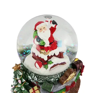 Groothandel Hars Home Decoratieve Muziekdoos Gift Water Bal Custom Kerst Sneeuwbol