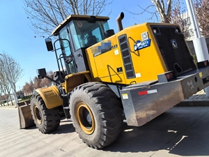 Cargadora de Ruedas Usada XC MG LW500HV de 45 Toneladas de Capacidad, Gran Potencia, Funcionamiento Estable con Componentes Centrales de la Caja de Cambios, la Más Vendida - Product Image 6