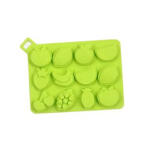 Moldes de Silicona para Hielo y Repostería con Forma de Frutas, Reutilizables y Multifuncionales - Product Image 2