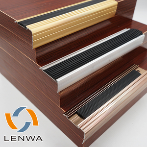 LENWA Offre Spéciale Aluminium Nez de marche Arrondi Avec caoutchouc pour <span class=keywords><strong>Protection</strong></span> De Bord d'<span class=keywords><strong>escalier</strong></span> - Product Image 1