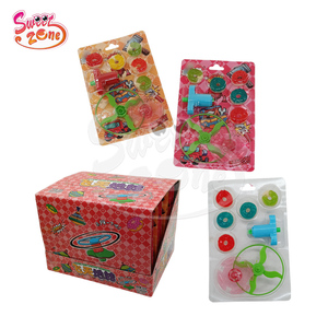 Divertido Juguete Volador y Giratorio con Forma de Círculo y Caramelos de Goma de Frutas - Product Image 6