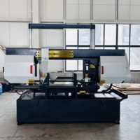Scie à ruban à double colonne SDCNC GH4250X pour coupes d'angle, moteur robuste 5,0 kW, capacité 500x500 mm, économe en énergie