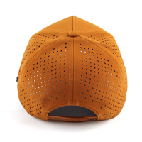 Casquettes de golf élégantes OEM ODM à 5 panneaux avec patch PVC et logo, casquettes de papa à visière incurvée douce, casquettes de baseball sportives performantes à fermeture à pression