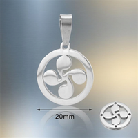 Pendentif Yiwu Aceon en acier inoxydable, symbole de croix basque, étoile, soleil, moulin à vent celtique dans un cercle, Lauburu, quatre têtes