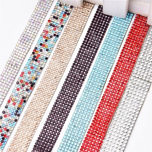 Ss6/2Mm Bling Rhinestone kırpma Diy örgü düzeltme bant kendinden yapışkanlı şerit şerit Sticker kristal Strass aplikler giysi - Product Image 1