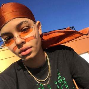 Gafas de Sol Retro al por Mayor para Hombre y Mujer, Montura Metálica, Color Rojo, Morado y Amarillo, Protección UV400, Sin Montura, Mini Rectangulares - Product Image 4