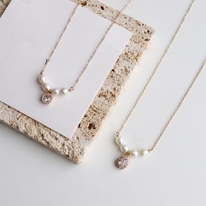 Cadena para Clavícula Envuelta en Oro de 14K, Cadena de Cuentas de Temperamento Simple con Perla Natural Pequeña de Luz Intensa para Mujer - Product Image 2