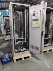 Estante de aluminio <span class=keywords><strong>IP65</strong></span> de 19 pulgadas personalizado del fabricante Gabinete impermeable para exteriores 20kwh Almacenamiento de batería Aire acondicionado IP55 - Product Image 6