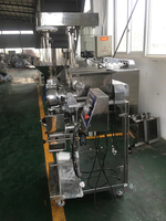 Machine automatique de remplissage de biscuits farcis bicolores pour la fabrication de pâtisseries Machine à encroûter les biscuits à double remplissage
