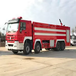 Dongfeng D9 캐빈 소방 및 구조 서비스 차량 8X4 공항 소방 트럭