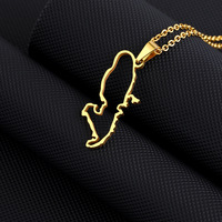 Acier inoxydable 18K PVD Français Martinique Carte Brillant et Creux Pendentif Collier pour Femmes Hommes Collier Cadeaux