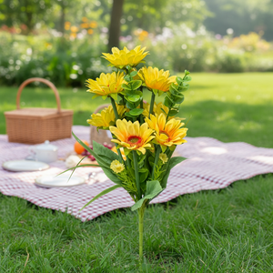 رؤوس عباد الشمس الصفراء عالية الجودة من الحرير الصناعي لصنع الأساور والربطات وديكور المنزل وعروض المسرح والحرف الزهرية - Product Image 1