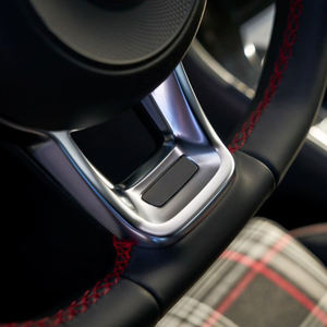 Volant sport en cuir pleine fleur R Line pour VW Volkswagen <span class=keywords><strong>Golf</strong></span> 5 6 <span class=keywords><strong>7</strong></span> <span class=keywords><strong>7</strong></span>.5 R MK5 MK6 MK7 MK7.5 GTI <span class=keywords><strong>GTD</strong></span> Polo Passat B6 B7 B8 CC - Product Image 6