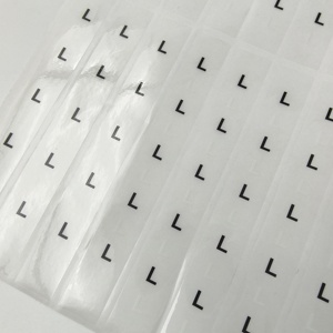 Etiquetas de embalaje personalizado Vinilo transparente PVC Tamaño de la ropa Etiquetas adhesivas Impresión Adhesivo transparente XS S <span class=keywords><strong>M</strong></span> <span class=keywords><strong>L</strong></span> XL Tamaño - Product Image 2