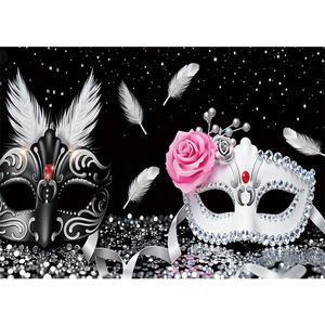 خلفية تصوير بتصميم وردة حمراء وريش أسود وفضي، قناع تنكري، خلفية لحفلات التخرج، زينة حفلات، لافتة قابلة للتخصيص - Product Image 3