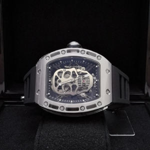 Reloj Unisex de Lujo con Esfera de Cristal de Zafiro Azul, Cabeza de Calavera de Aleación, 41 mm, Movimiento Citizen, Correa de Cuero, Cierre Oculto, Esfera con Indicadores - Product Image 2