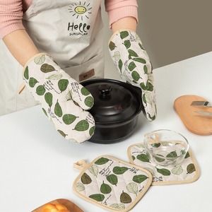 Cadeaux de déménagement pour maman : Gants de four extra longs et protège-plat pour la cuisine, la cuisson et la pâtisserie - Product Image 4