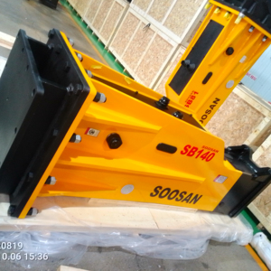 Para el modelo de martillo hidráulico tipo caja SOOSAN SB140 con componente de motor central - Product Image 1