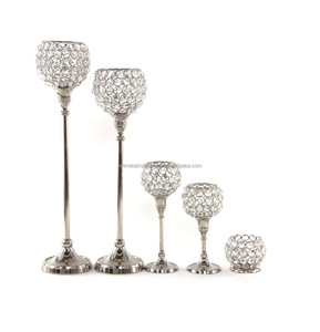 Bougeoir plaqué nickel doré, nouveau support de bougie en métal pour décoration de mariage et d'événements, Style nouveau - Product Image 1