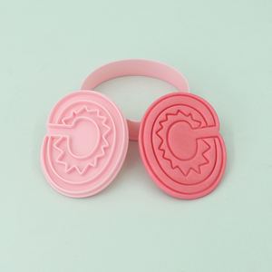 <span class=keywords><strong>Emporte</strong></span>-pièces <span class=keywords><strong>en</strong></span> plastique <span class=keywords><strong>de</strong></span> 26 lettres Love 3D Cartoon DIY Clay Animation Printed Customized Eco-Friendly Biscuit Mold - Product Image 4