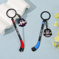 Ensemble porte-clés bâton de hockey et maillot de hockey en gros, porte-clés sportifs pour cadeaux promotionnels, logo personnalisé, souvenir, directement de l'usine