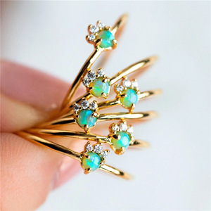 Aço inoxidável jóias banhado a ouro verde moda dedo anéis gemstone delicada anel opala natural - Product Image 1