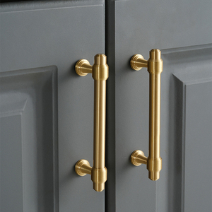 Accesorios de Hardware para muebles de lujo de latón macizo, tiradores de manija para gabinetes de cocina, perillas de cajón de dormitorio modernas - Product Image 1