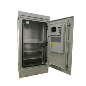 Armoire extérieure anti-poussière en acier 100AH12V pour équipement électronique UPS et armoire de commande - Product Image 1