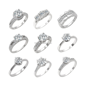 เครื่องประดับเงิน S925พร้อมแหวนเพชรโมอิสมาใหม่เครื่องประดับแฟชั่นของขวัญแต่งงานสำหรับผู้ชายผู้หญิง - Product Image 1