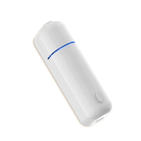 Diffuseur d'arômes de voiture électrique en plastique CE personnalisé à diffusion efficace, diffuseur portable d'huiles parfumées à clipser sur grille d'aération de voiture