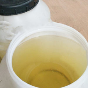 Suministro de fábrica Cocamidopropil Betaína para cosméticos, Cab-35 /Capb CAS: 61789-40-0 Betaína - Product Image 3